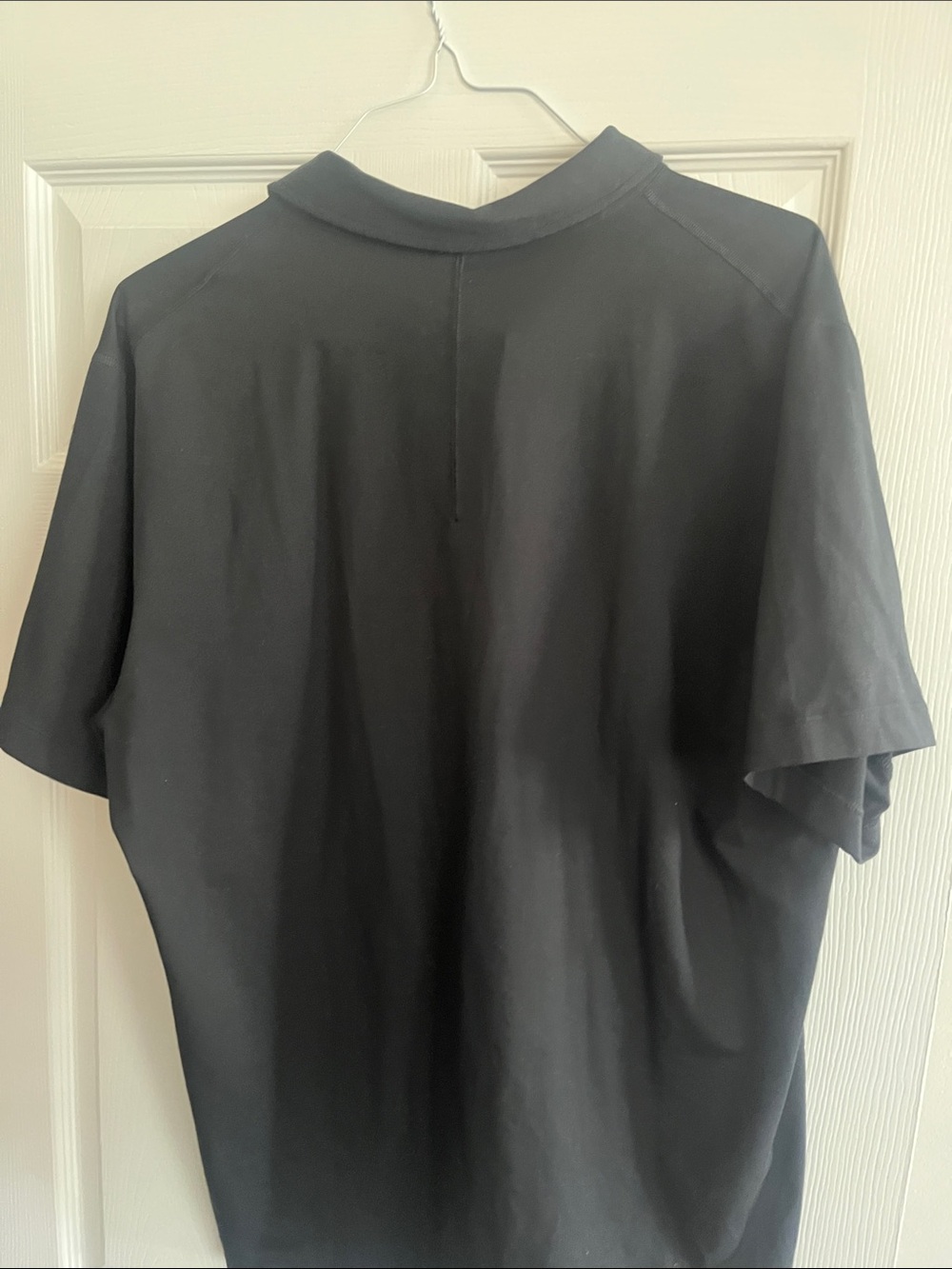 lululemon athletica Men's Black Polo with Open Placket - Picture 5 of 5